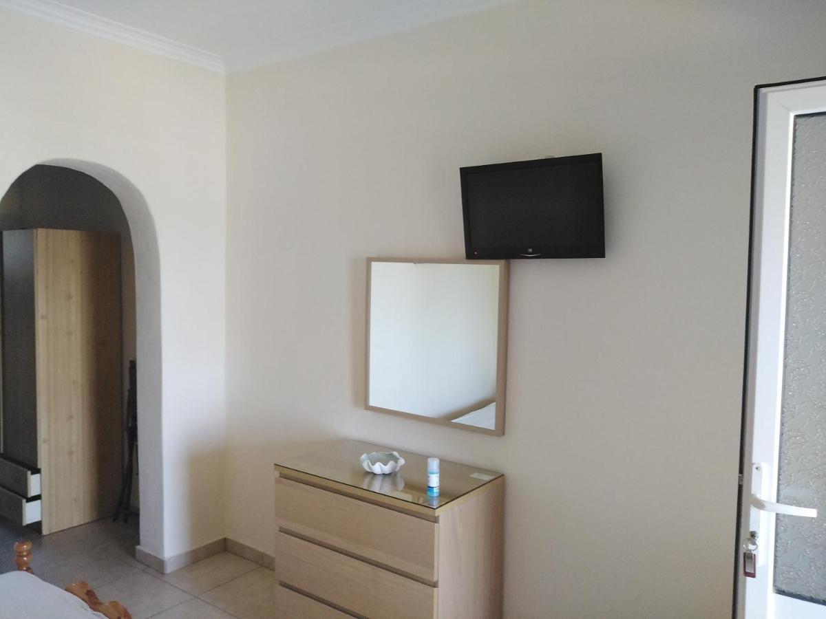 Velika Beach Rooms Экстерьер фото